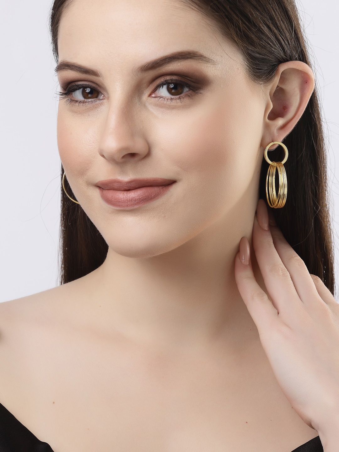 

NVR Gold-Plated Circular Drop Earrings