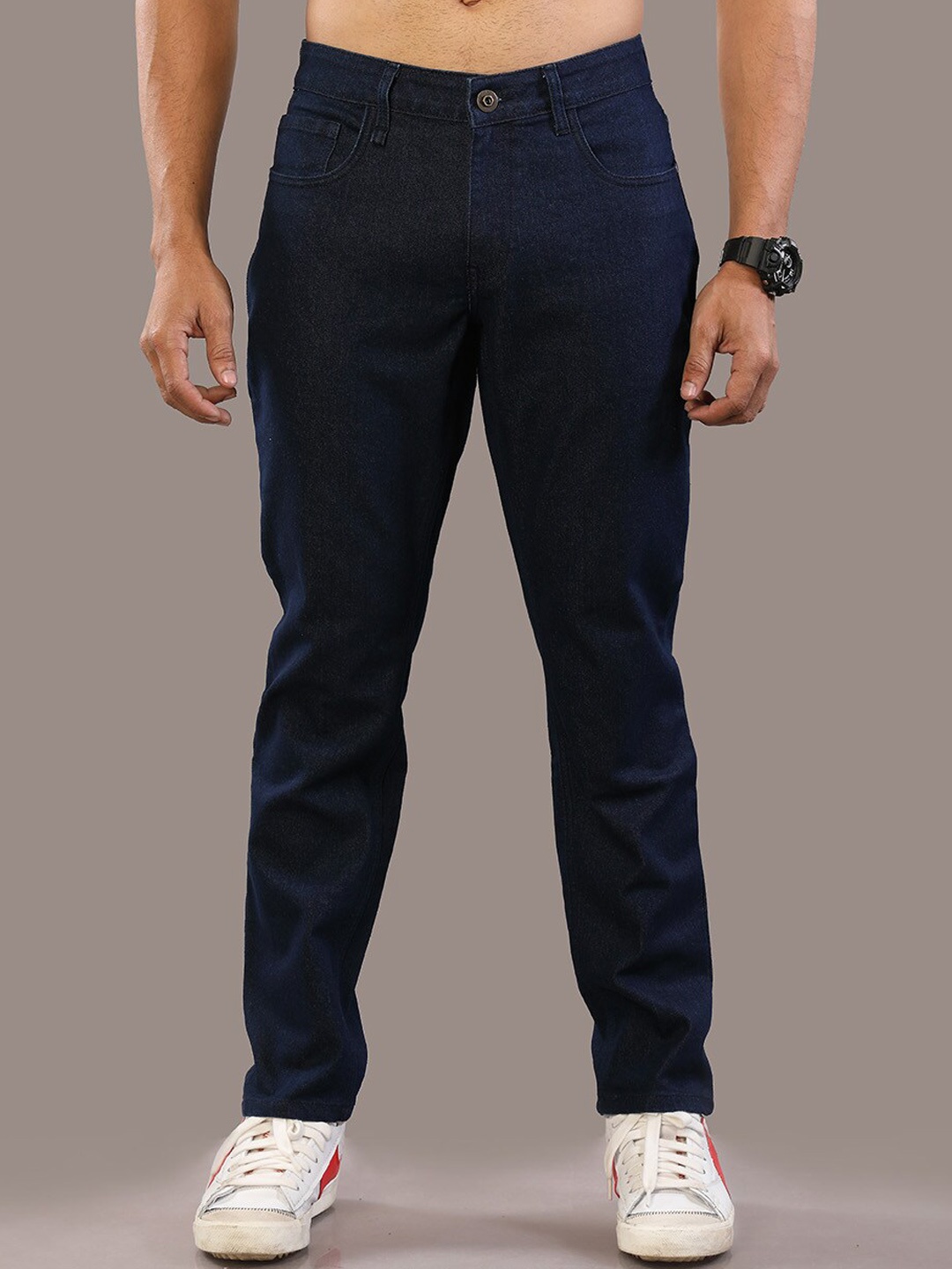 

The Roadster Lifestyle Co. Men Blue Comfort Slim Fit Stretchable Jeans