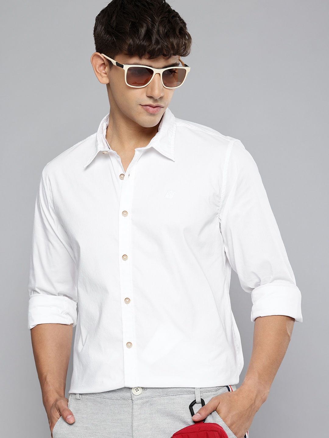 

Aeropostale Spread Collar Casual Shirt, White