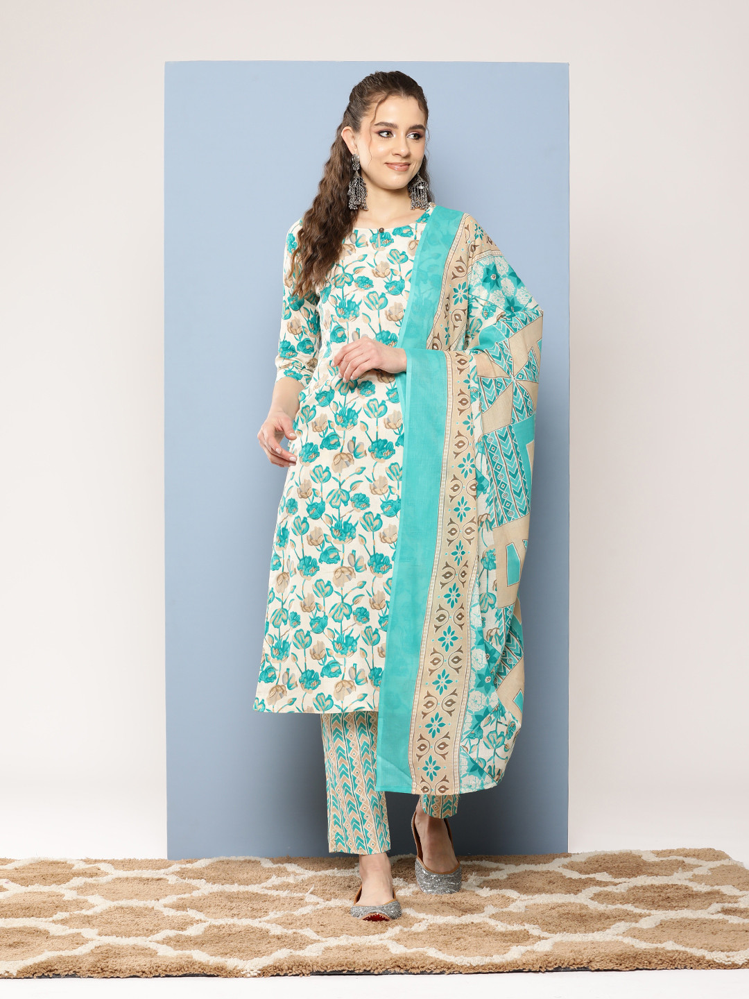 

Aarika Women Floral Printed Regular Pure Cotton Kurta with Trousers & With Dupatta, Turquoise blue