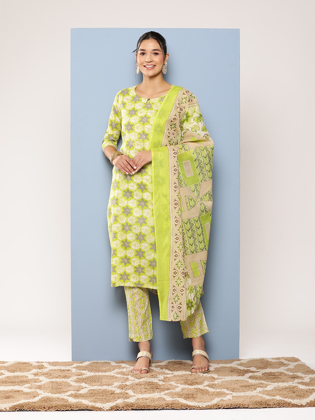 

Aarika Women Ethnic Motifs Printed Regular Pure Cotton Kurta with Trousers & With Dupatta, Green
