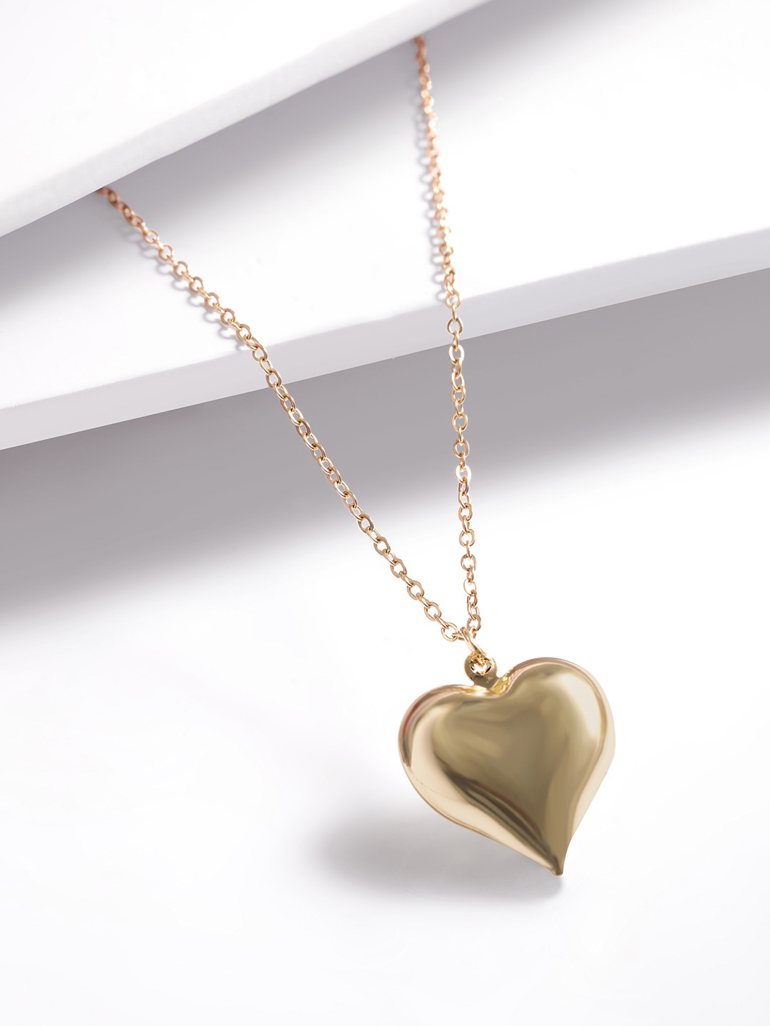 

Rubans 18K Gold Plated Stainless Steel Tarnish-Free Waterproof Heart Pendent Necklace