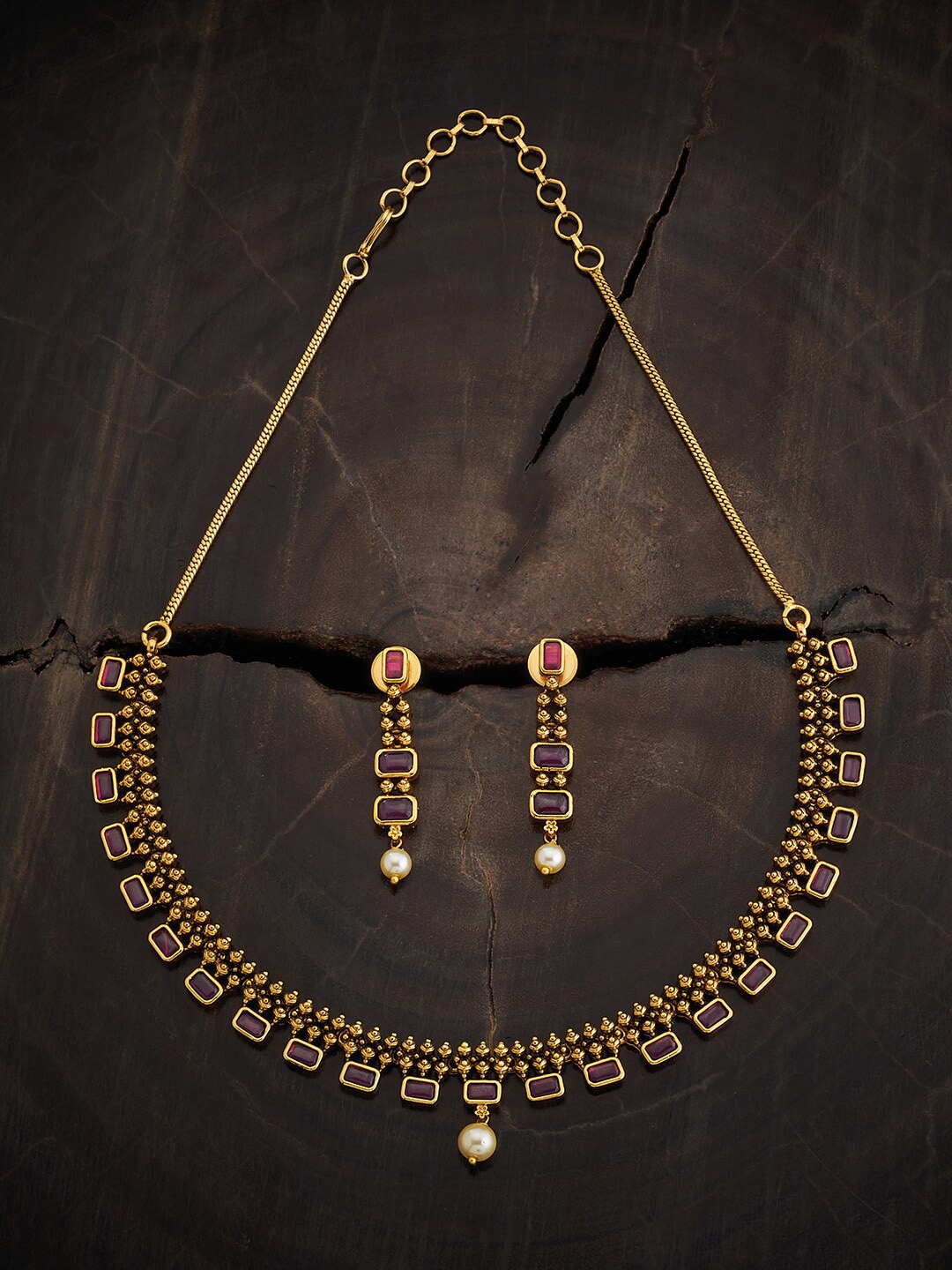 

Kushal's Fashion Jewellery Gold Plated Stones Studded Ethnic Necklace & Earrings