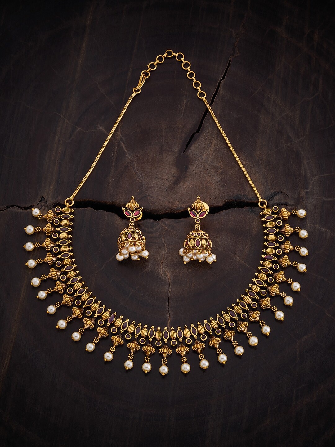 

Kushal's Fashion Jewellery Gold-Plated Stones-Studded & Beaded Jewellery Set
