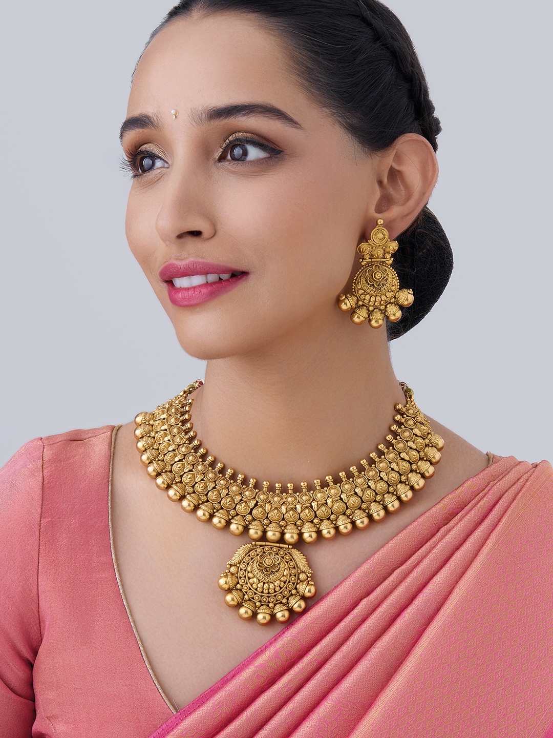 

Kushal's Fashion Jewellery Gold-Plated Ethnic Antique Jewellery Set