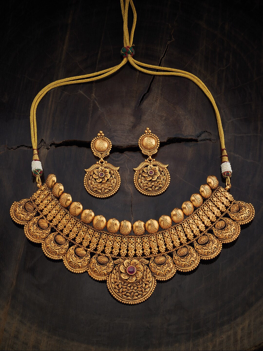 

Kushal's Fashion Jewellery Gold-plated Stone Studded Necklace & Earrings
