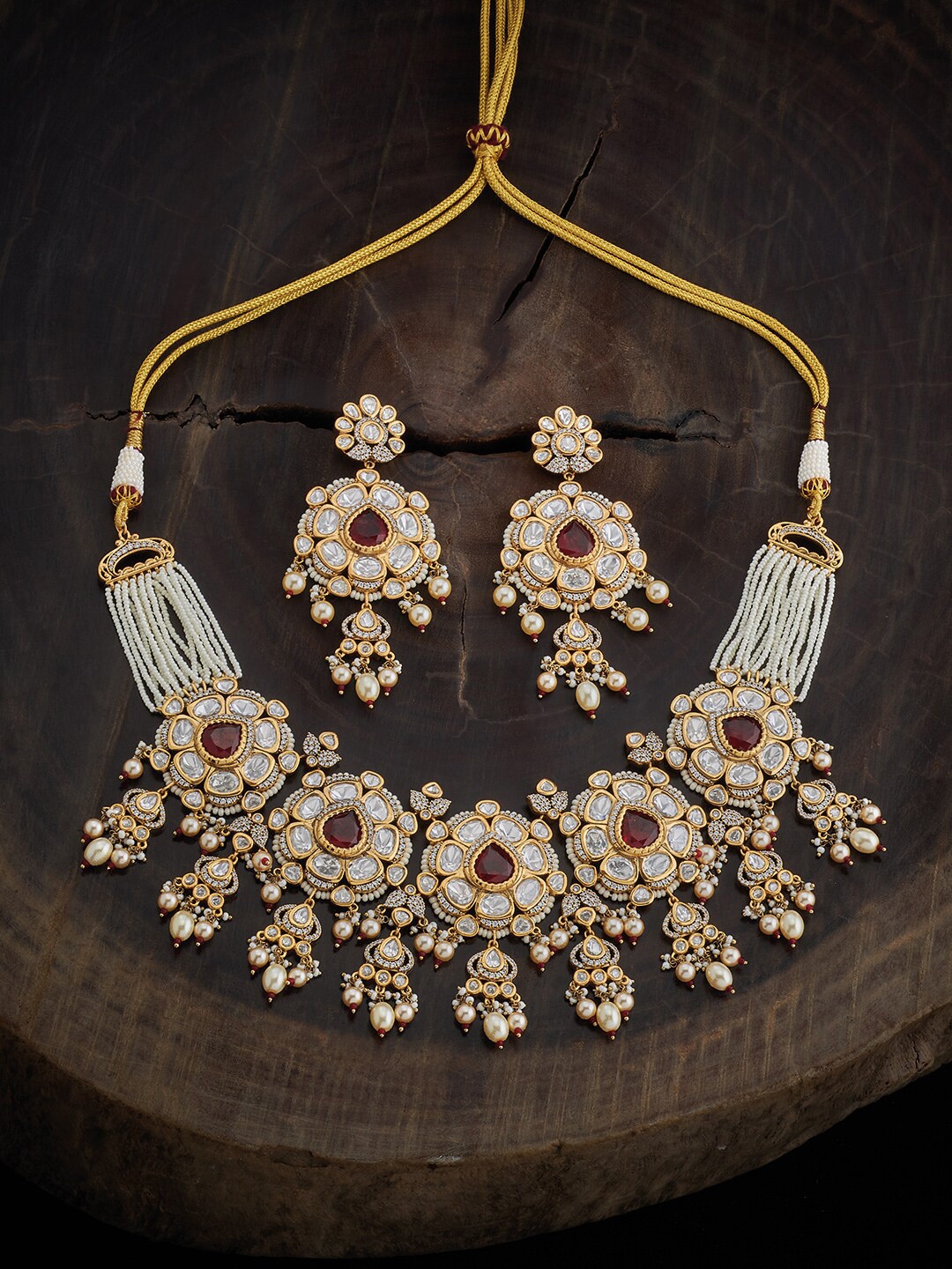 

Kushal's Fashion Jewellery Gold Plated Kundan Studded & Beaded Jewellery Set