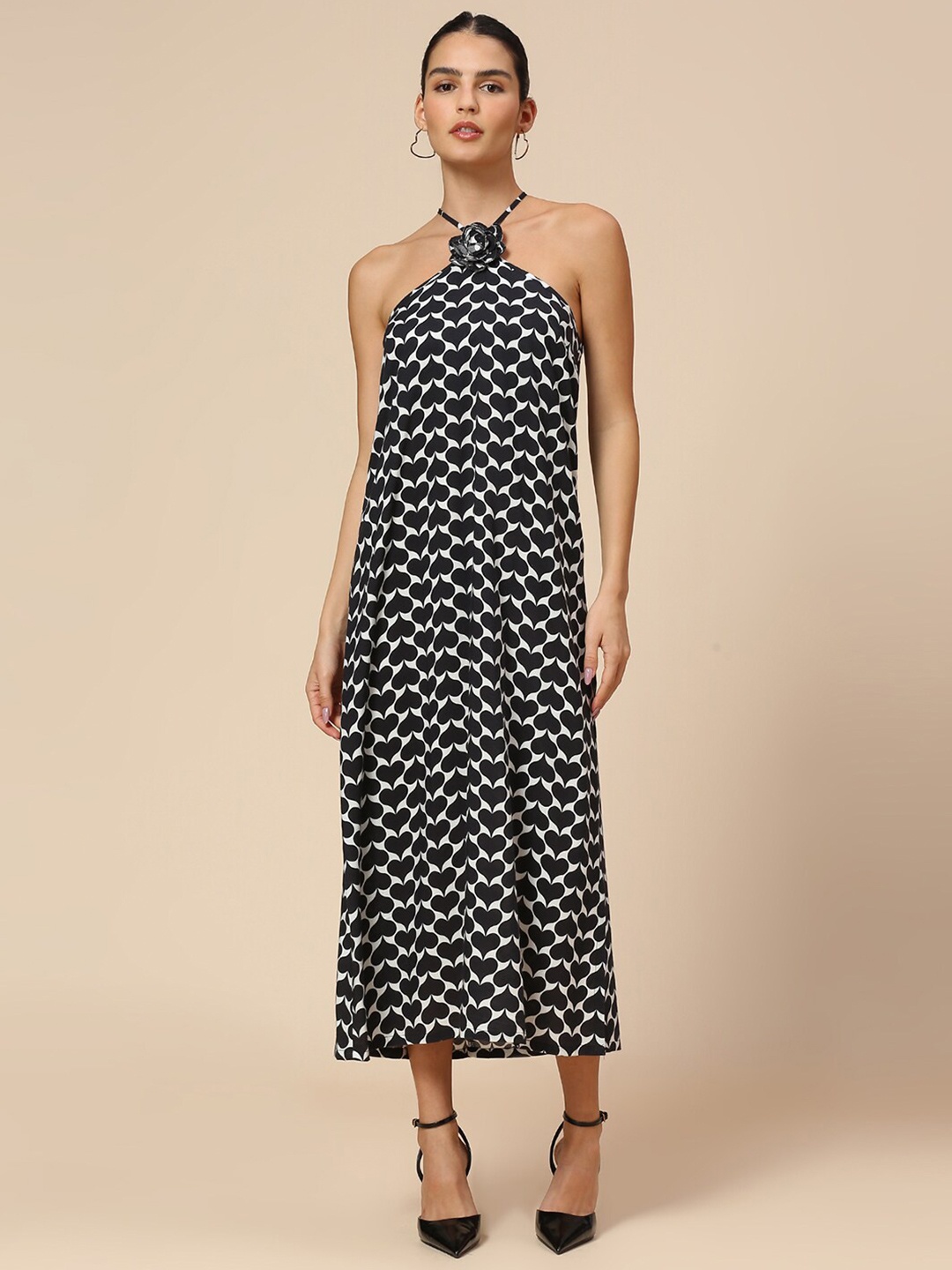 

Chemistry Hearts Printed Halter Neck Maxi Dress, Black