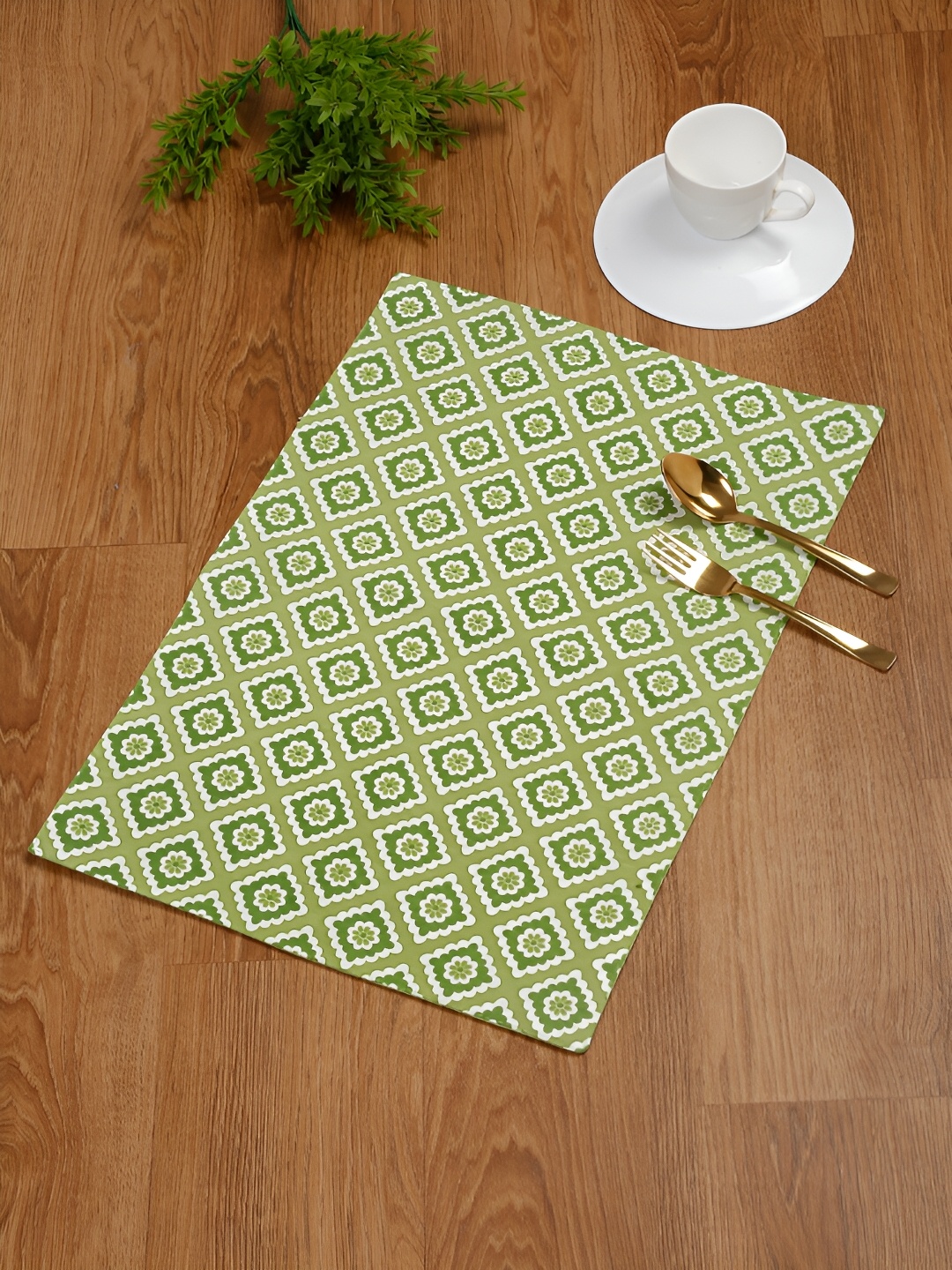 

Ratan Cart Green & white 4 Pieces Geometric Printed Cotton Table Placemats