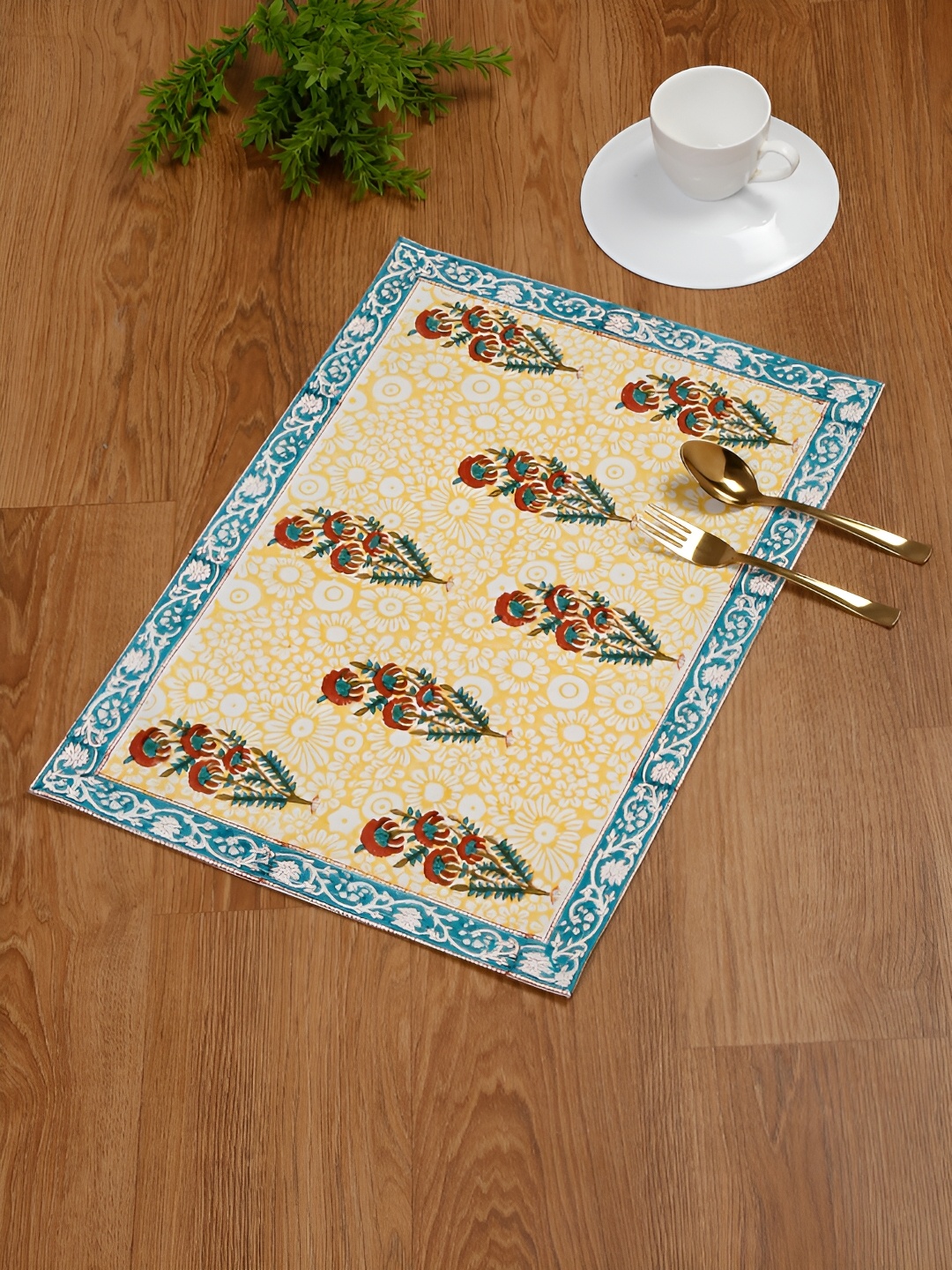 

Ratan Cart Yellow & Blue 4 Pieces Ethnic Motifs Printed Cotton Table Placemats