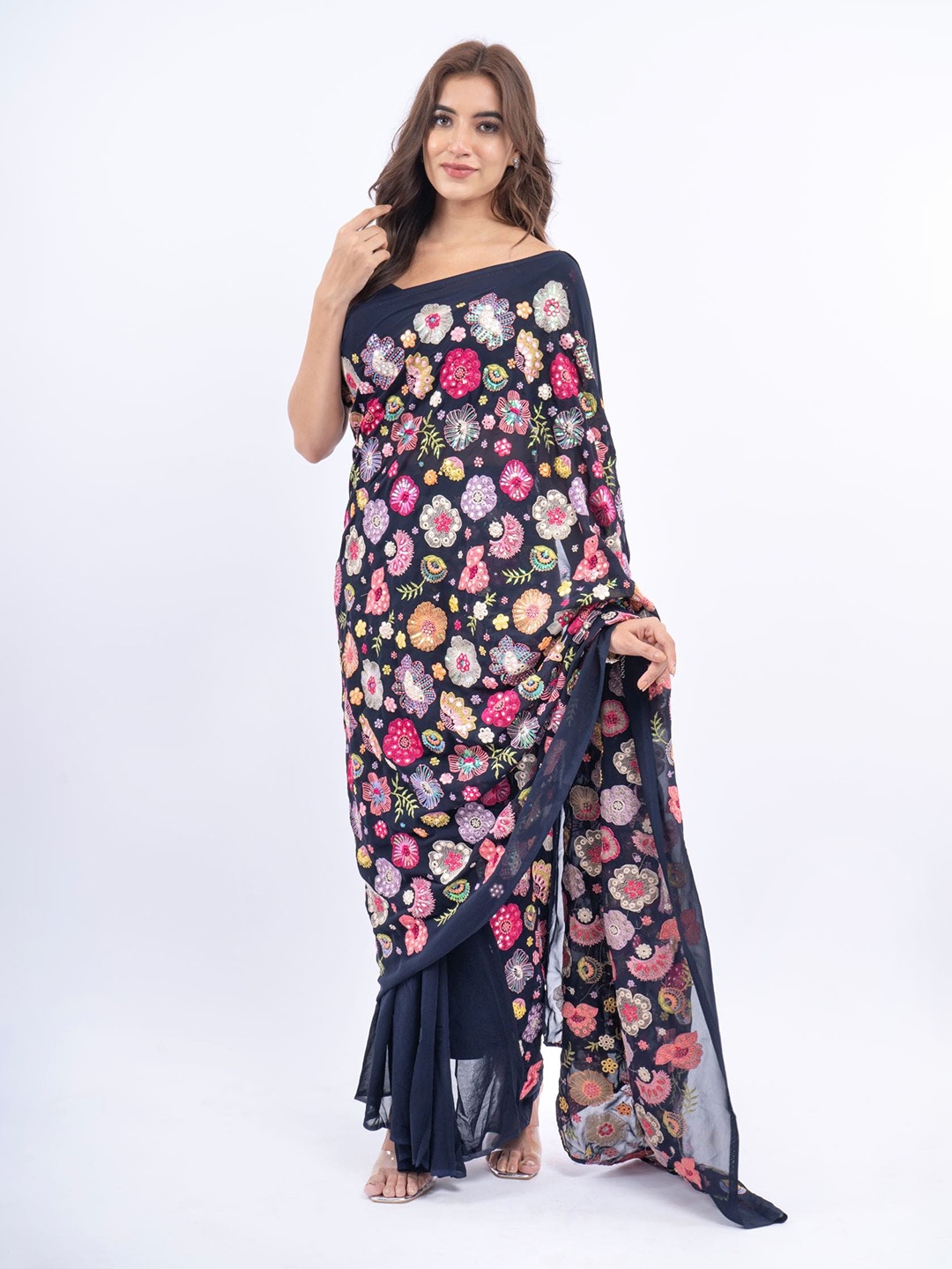 

Aynaa Floral Embroidered Pure Georgette Saree, Navy blue