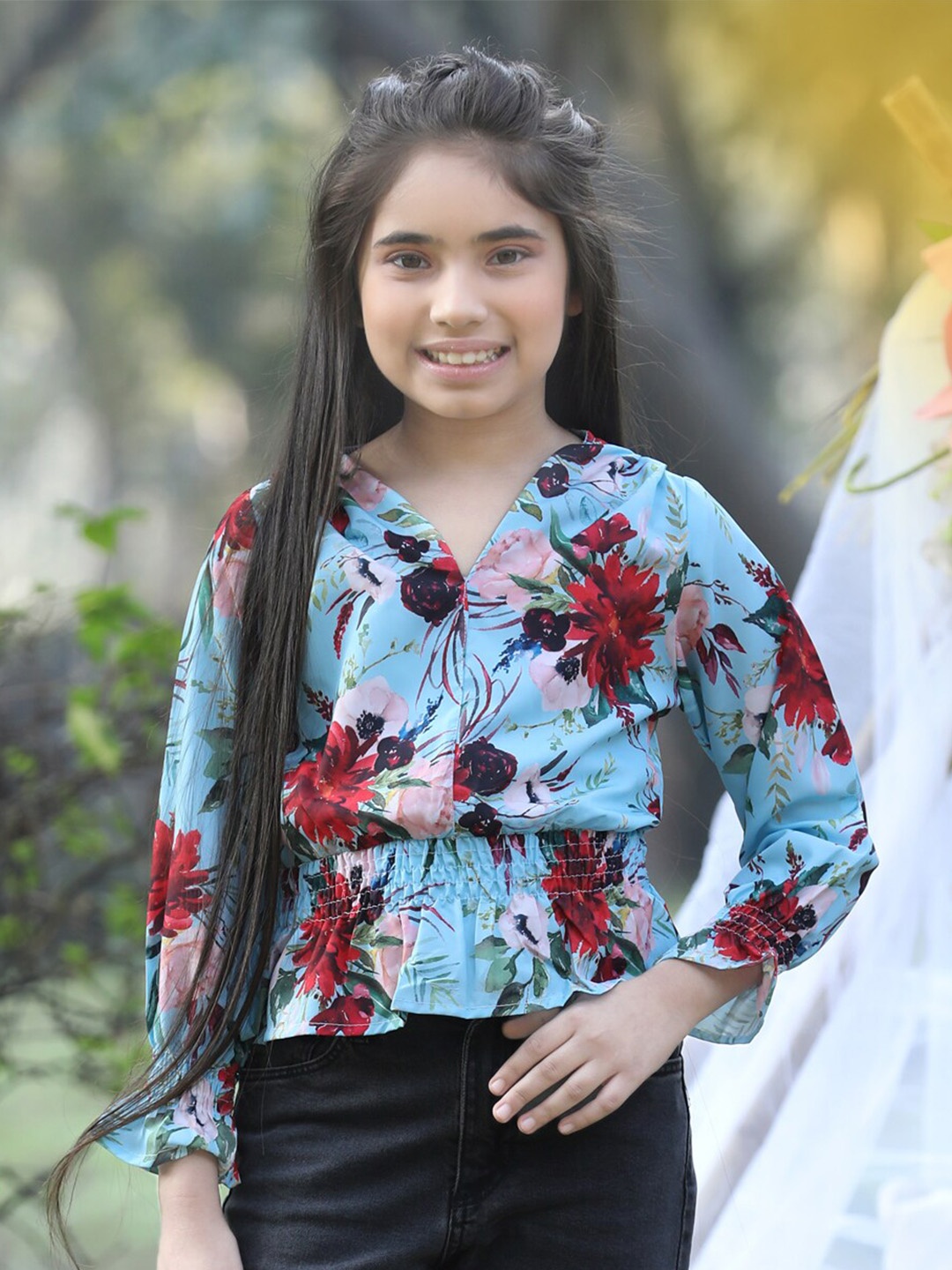 

Cutiekins Girls Floral Printed V-Neck Top, Turquoise blue