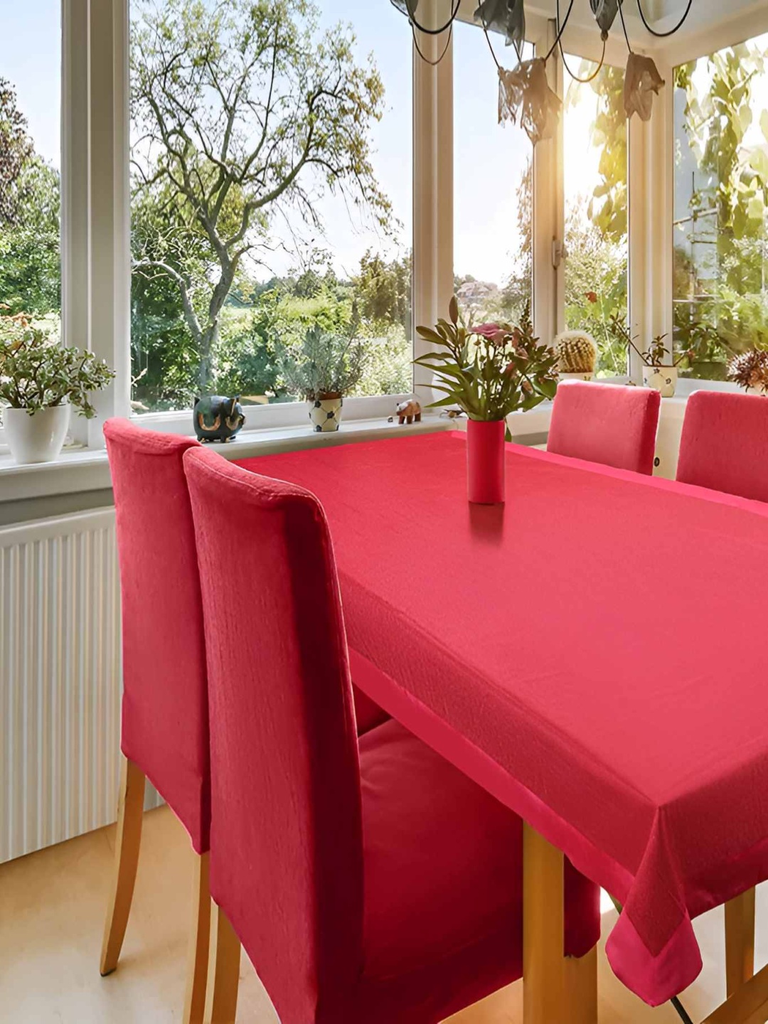 

CASA-NEST Red Cotton 4 Seater Table Cover