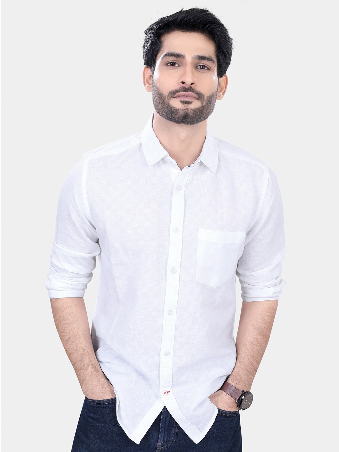 

VASTRADO Classic Spread Collar Long Sleeves Slim Fit Casual Shirt, White