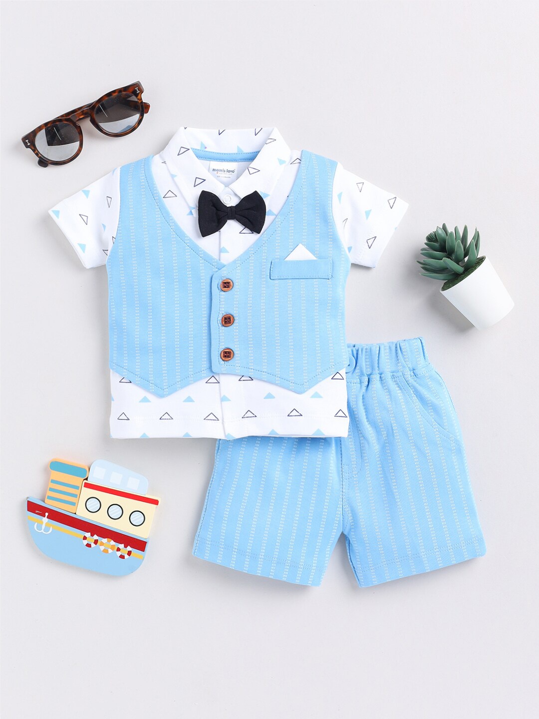 

Moms Love Infant Boys Printed Pure Cotton T-shirt With Shorts, Turquoise blue