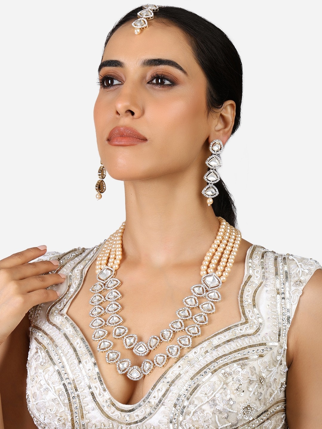 

Zaveri Pearls Gold Plated Stone Studded & Beaded Jewellery Set