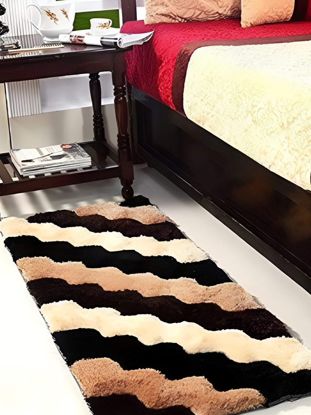 Shopgallery Brown & Cream Geometric Soft & Anti-skid Floor Runner