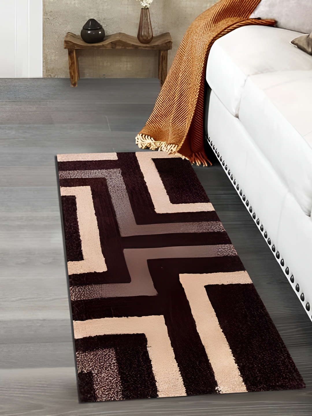 Shopgallery Brown & Cream Geometric Soft & Anti-skid Floor Runner