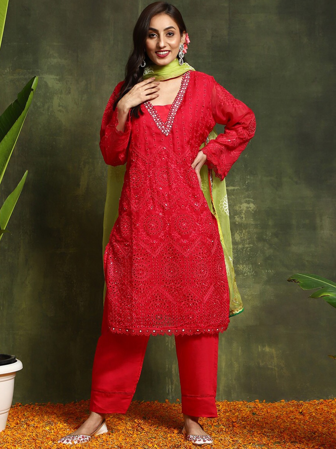 

AKS Couture Floral Embroidered Schifli Regular Kurta with Trousers & Dupatta, Magenta