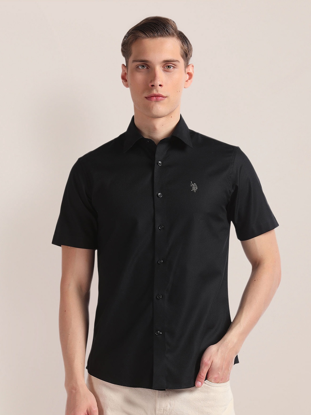 

U.S. Polo Assn. Spread Collar Cotton Casual Shirt, Black