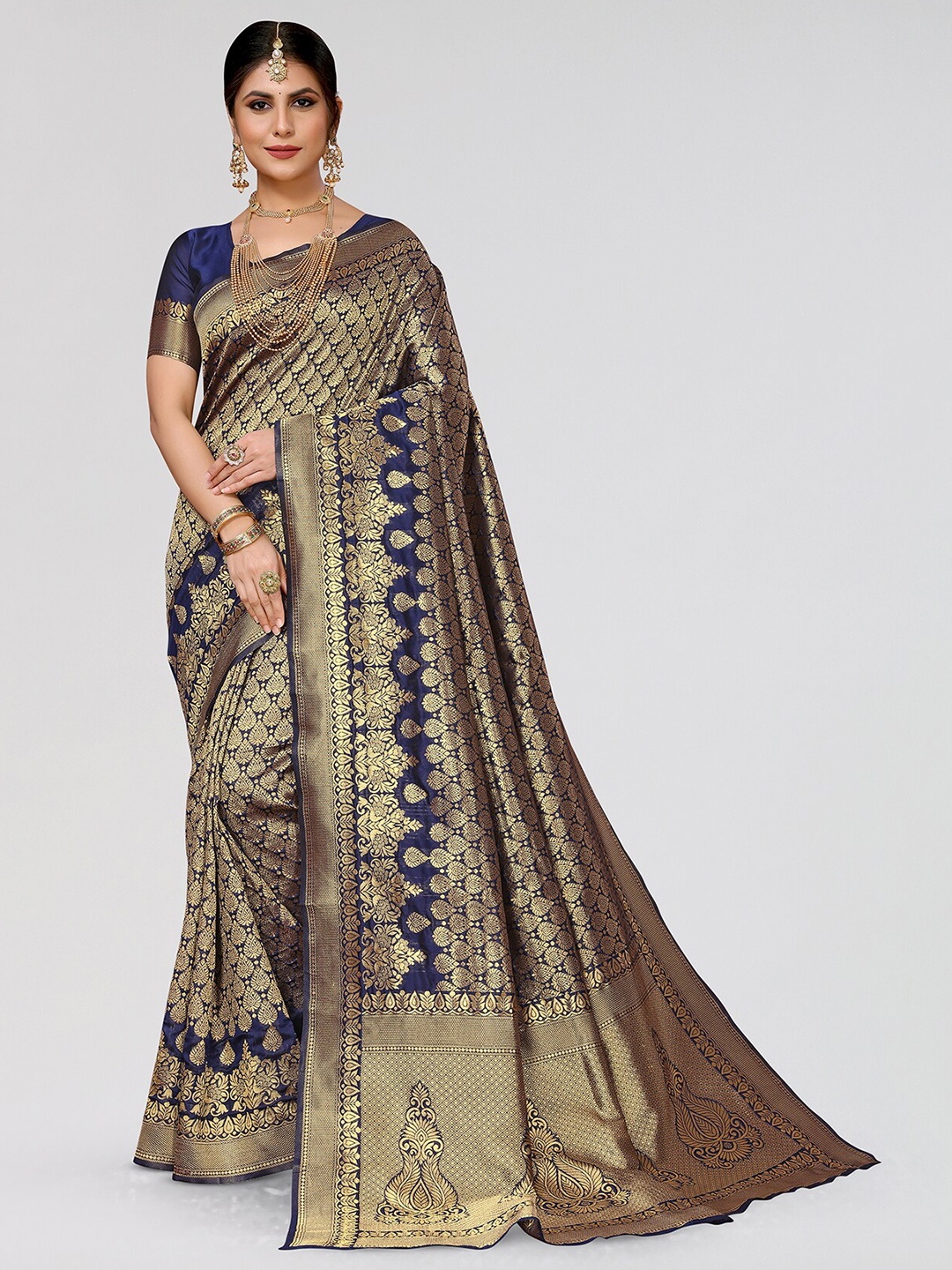 

Yashika Ethnic Woven Design Zari Banarasi Saree, Navy blue