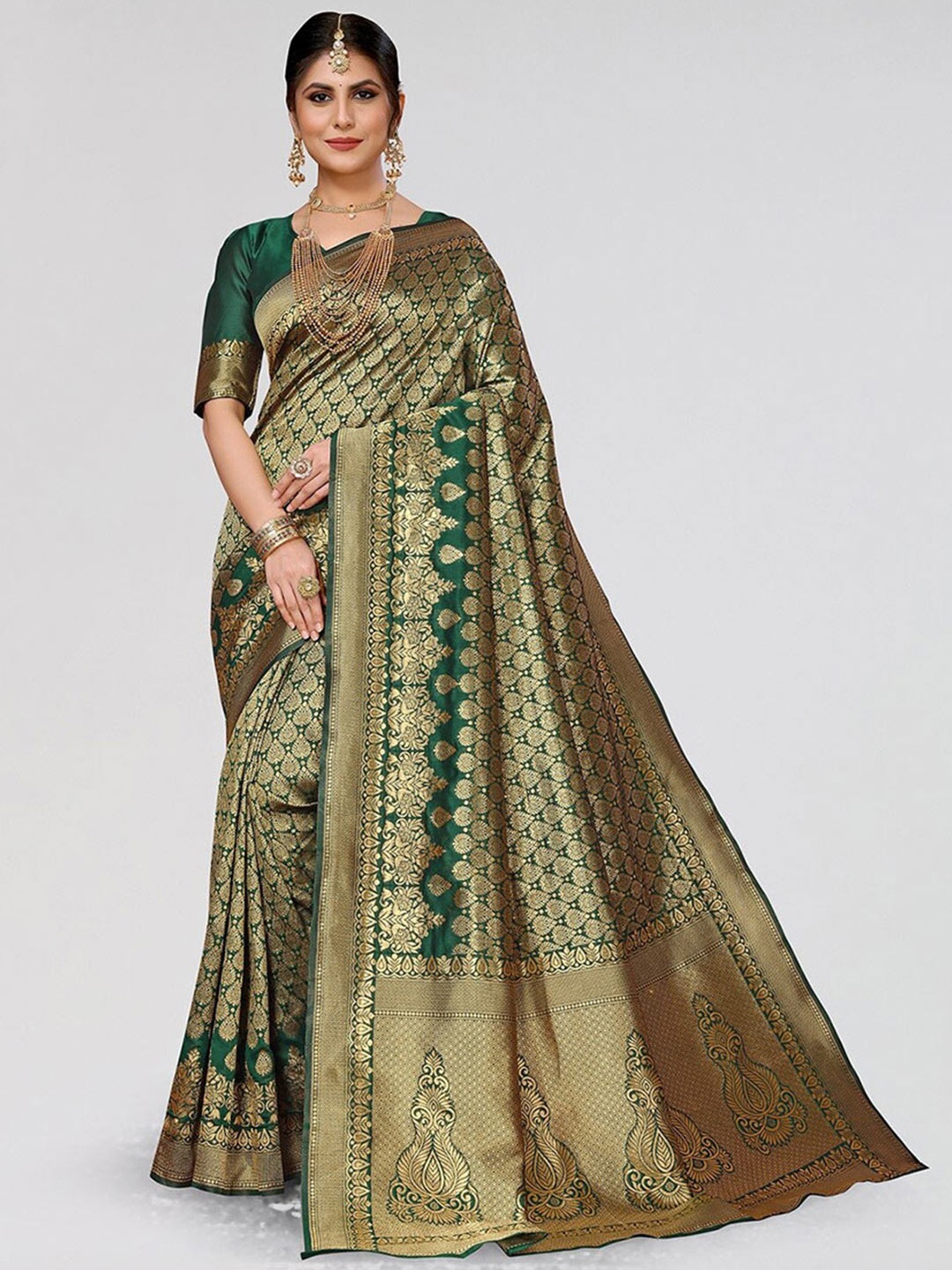 

Yashika Ethnic Motifs Woven Design Zari Banarasi Saree, Green