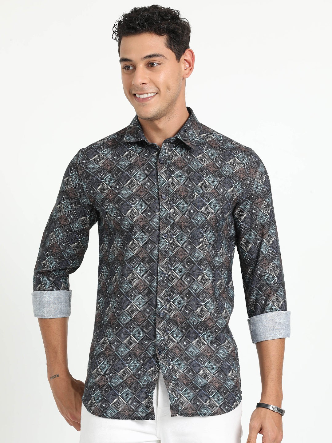 

CP BRO India Slim Fit Geometric Printed Cotton Casual Shirt, Brown