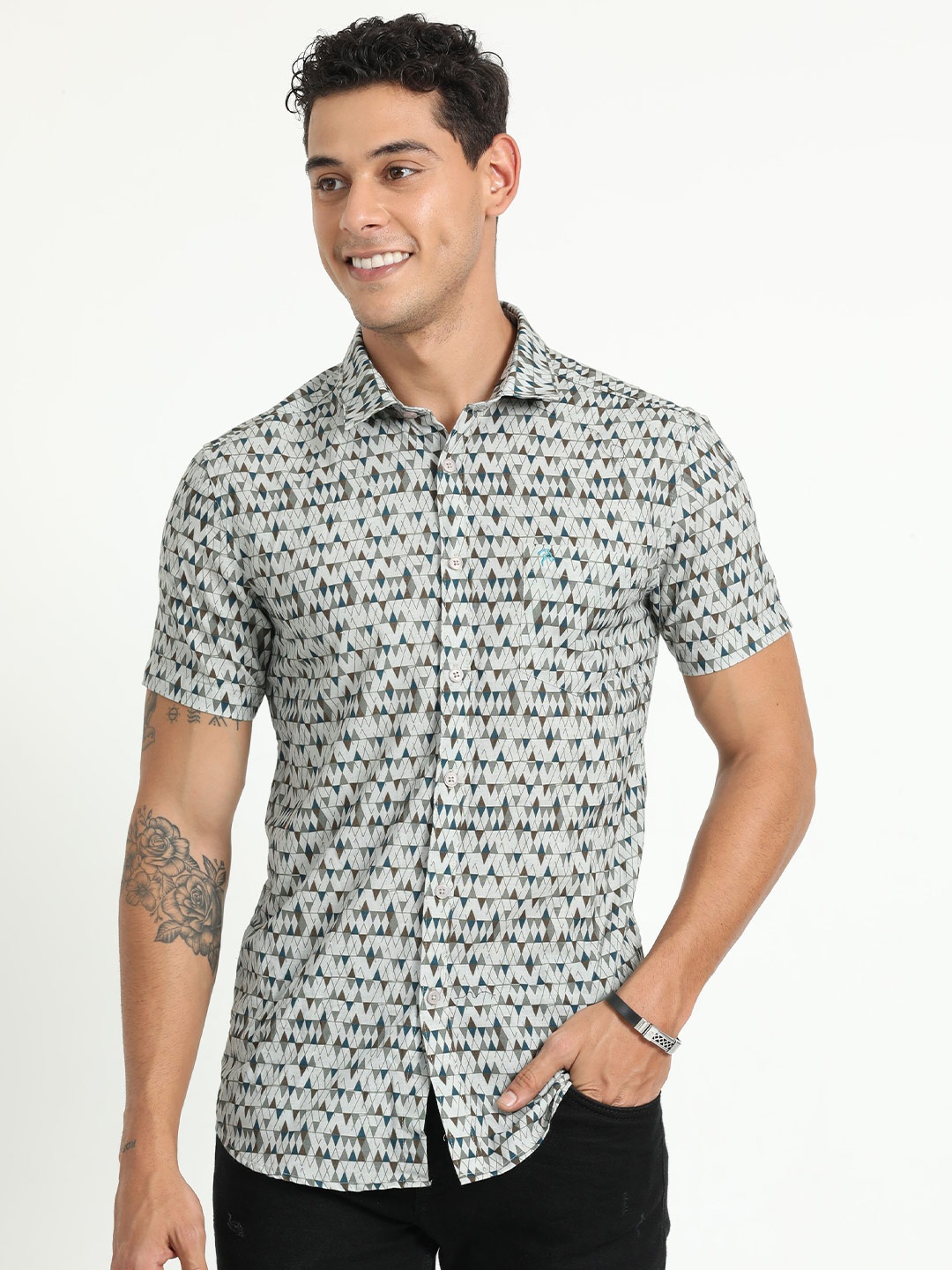 

CP BRO India Slim Fit Geometric Printed Cotton Casual Shirt, Off white