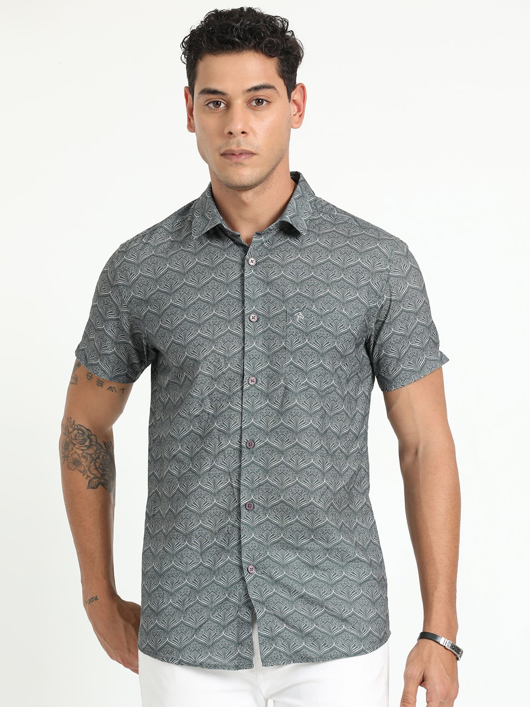 

CP BRO India Slim Fit Floral Printed Cotton Casual Shirt, Grey