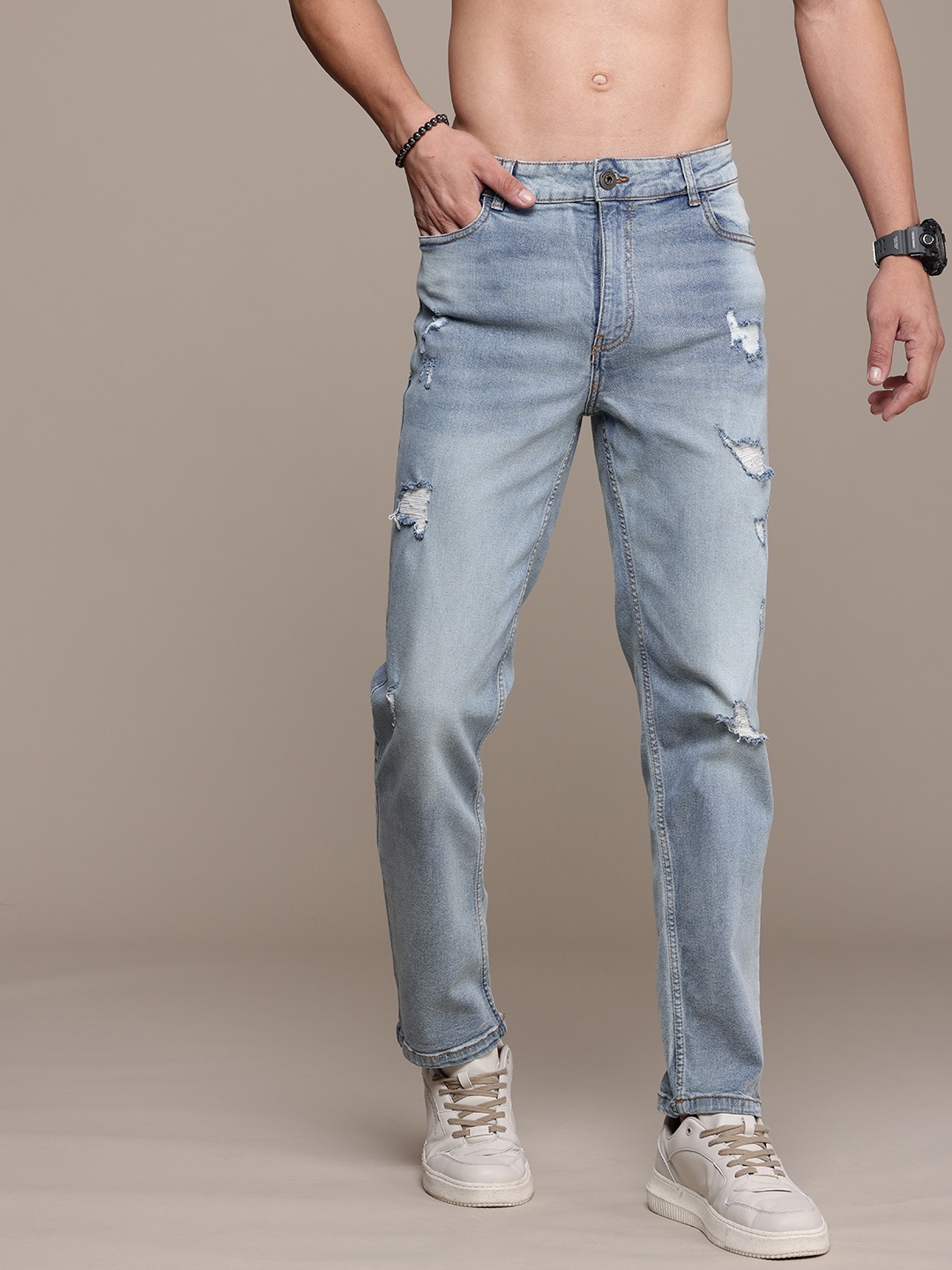 

Roadster Men Straight Fit Mildly Distressed Heavy Fade Stretchable Jeans, Blue