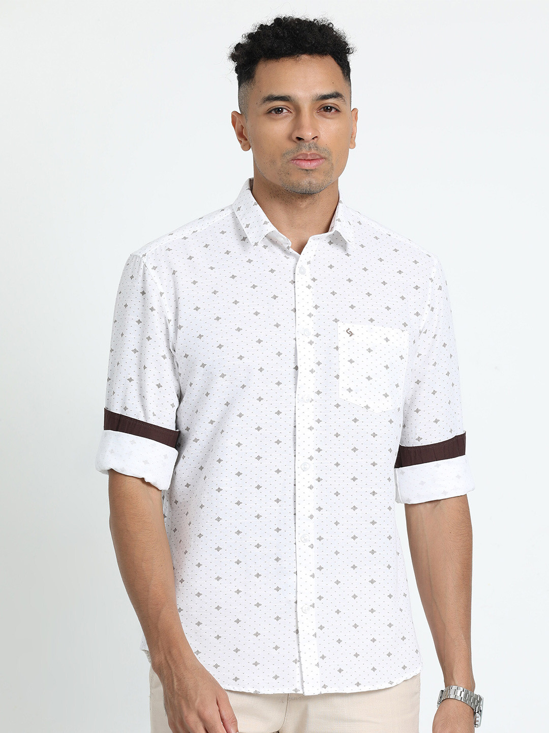 

Classic Polo Abstract Printed Spread Collar Slim Fit Cotton Opaque Casual Shirt, White