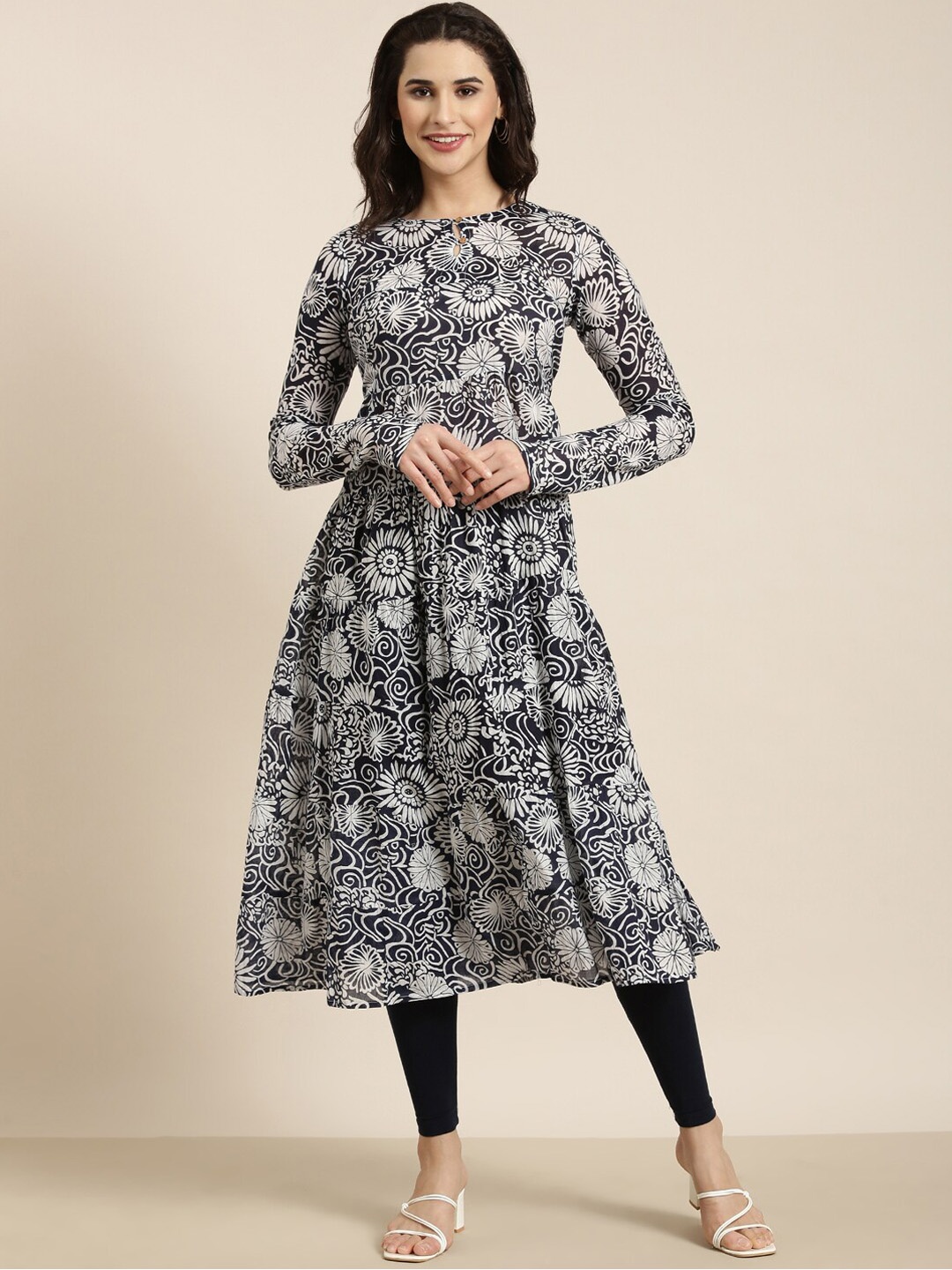 

SHOWOFF Floral Printed Keyhole Neck Cotton Tiered Anarkali Kurta, Navy blue