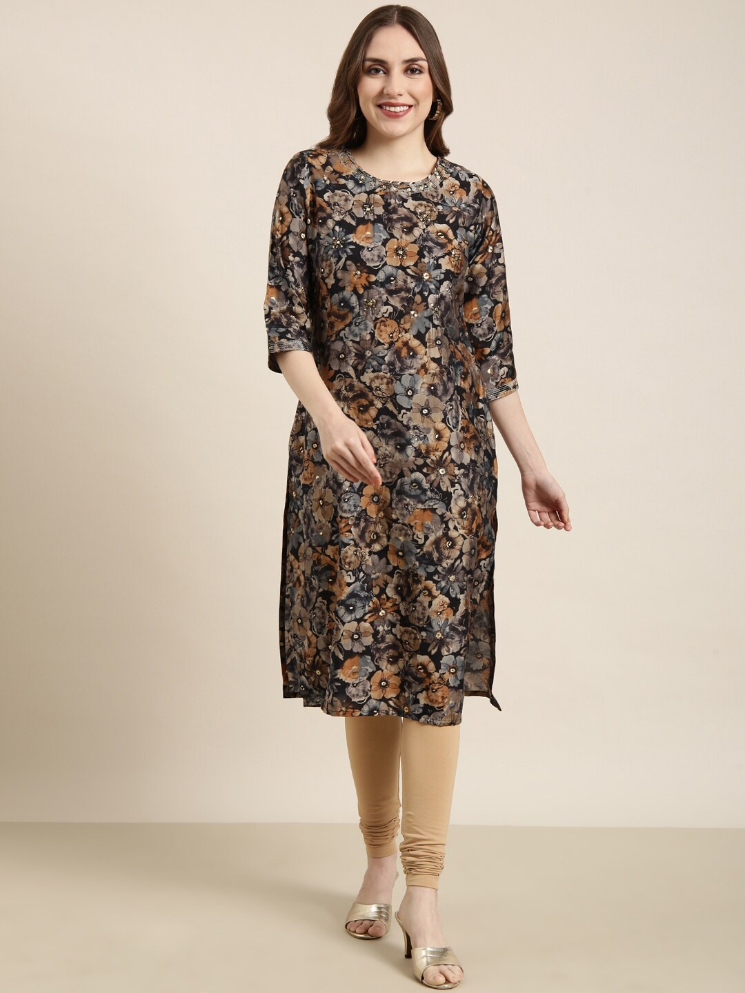 

SHOWOFF Round Neck Floral Printed Three Quarter Sleeves Thread Work Floral Kurta, Black