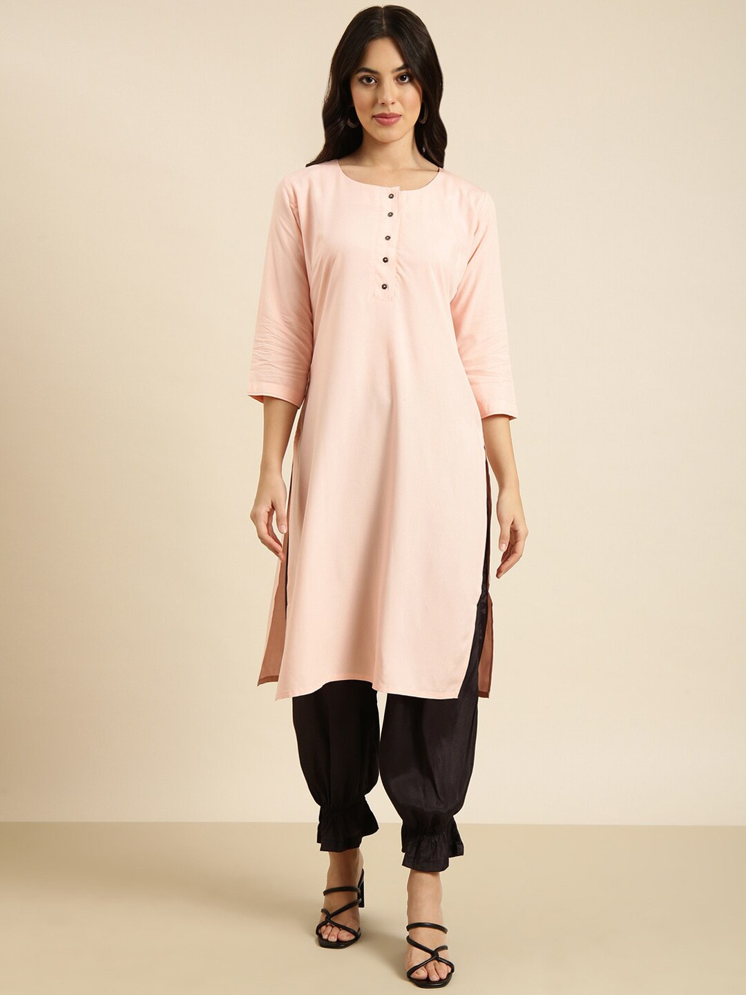 

SHOWOFF Round Neck Three Quarter Sleeves Straight Pastels Cotton Kurta, Pink
