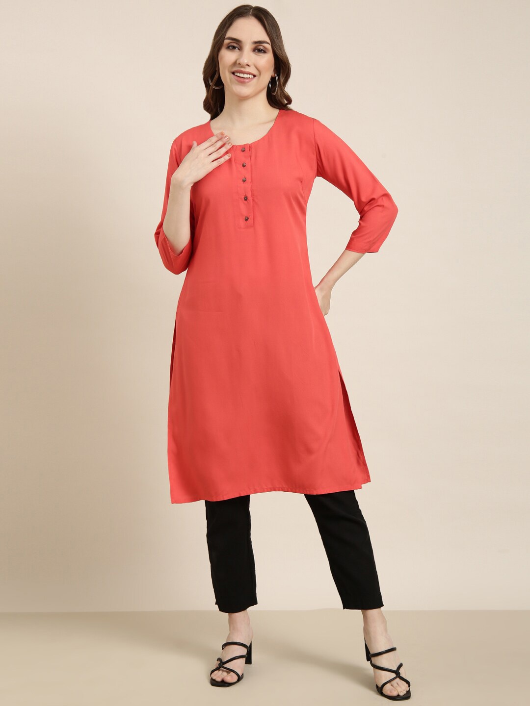 

SHOWOFF Round Neck A-Line Kurta, Red