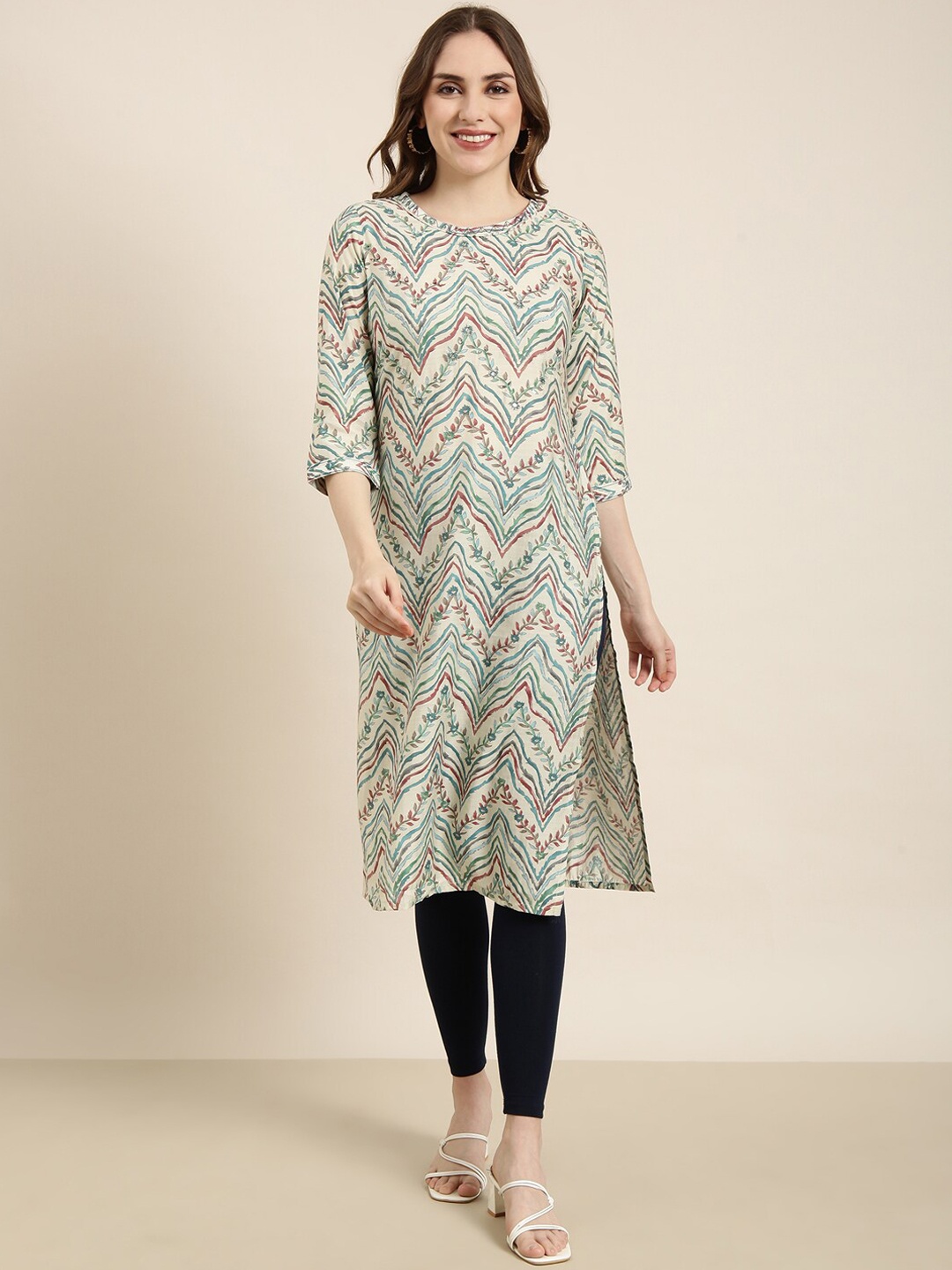 

SHOWOFF Women Printed Floral Kurta, Beige