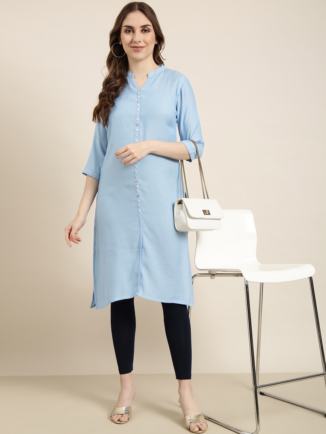 

SHOWOFF Regular Sleeves Mandarin Collar Crepe Kurta, Blue