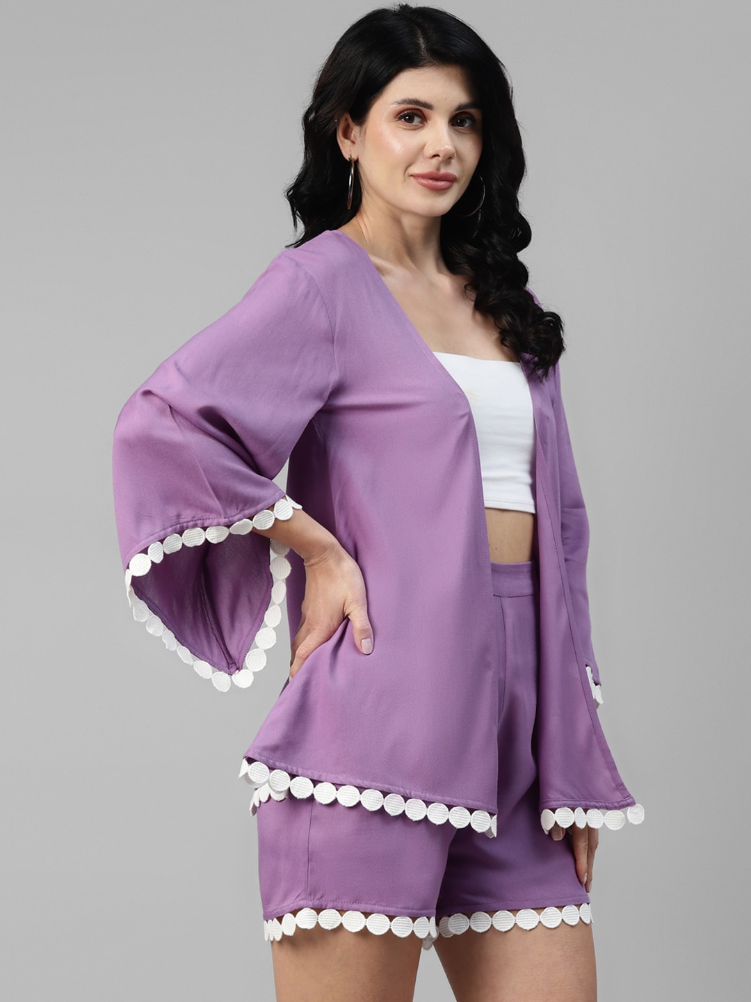 

DEEBACO Open Front Shrug & Shorts, Lavender