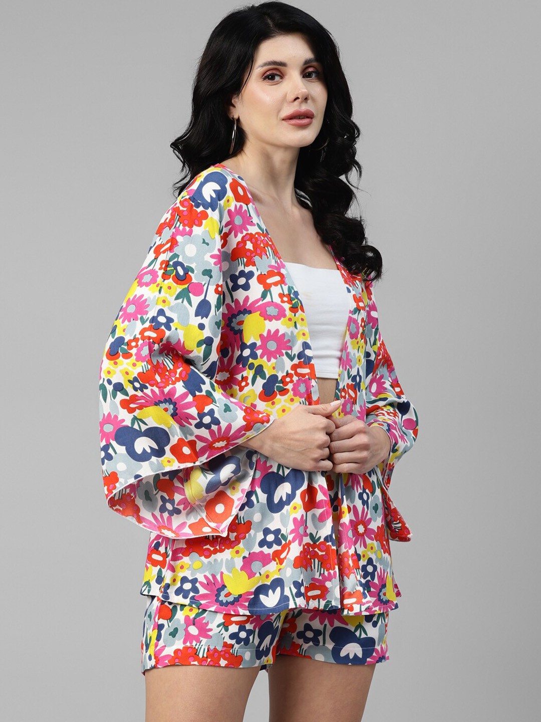 

DEEBACO Printed Shrug With Shorts, Pink