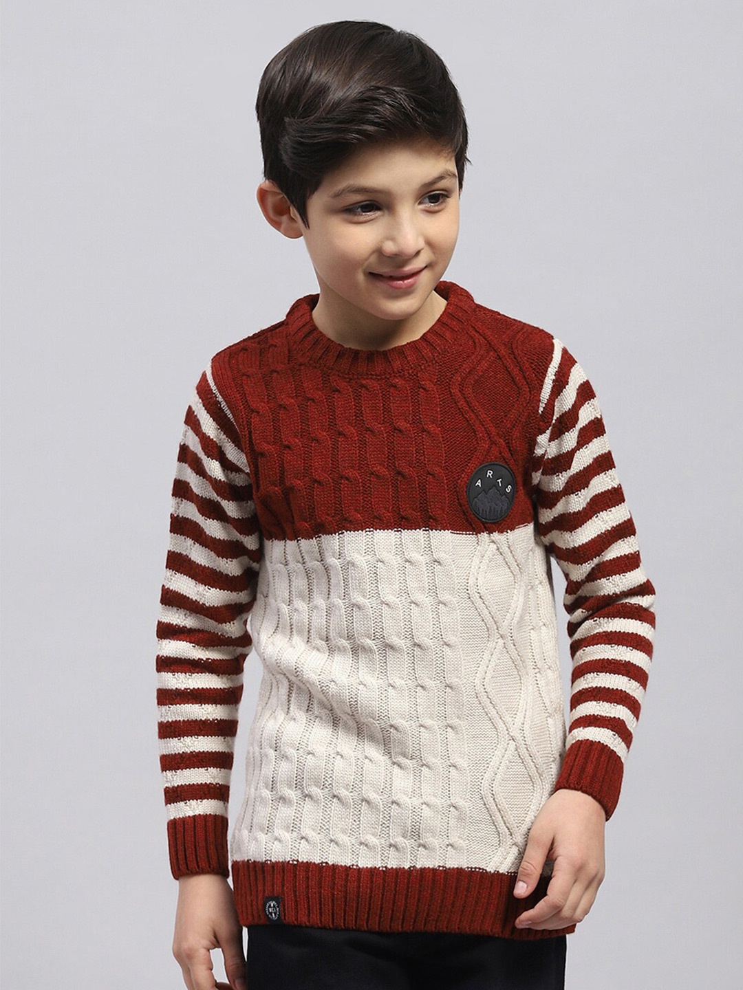 

Monte Carlo Boys Round Neck Acrylic Cable Knit Pullover, Maroon