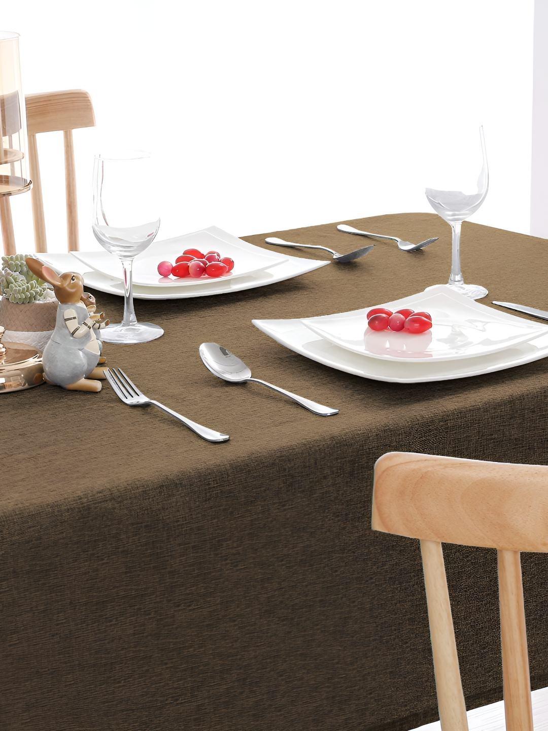 

CASA-NEST Brown Jute 8 Seater Table Cover