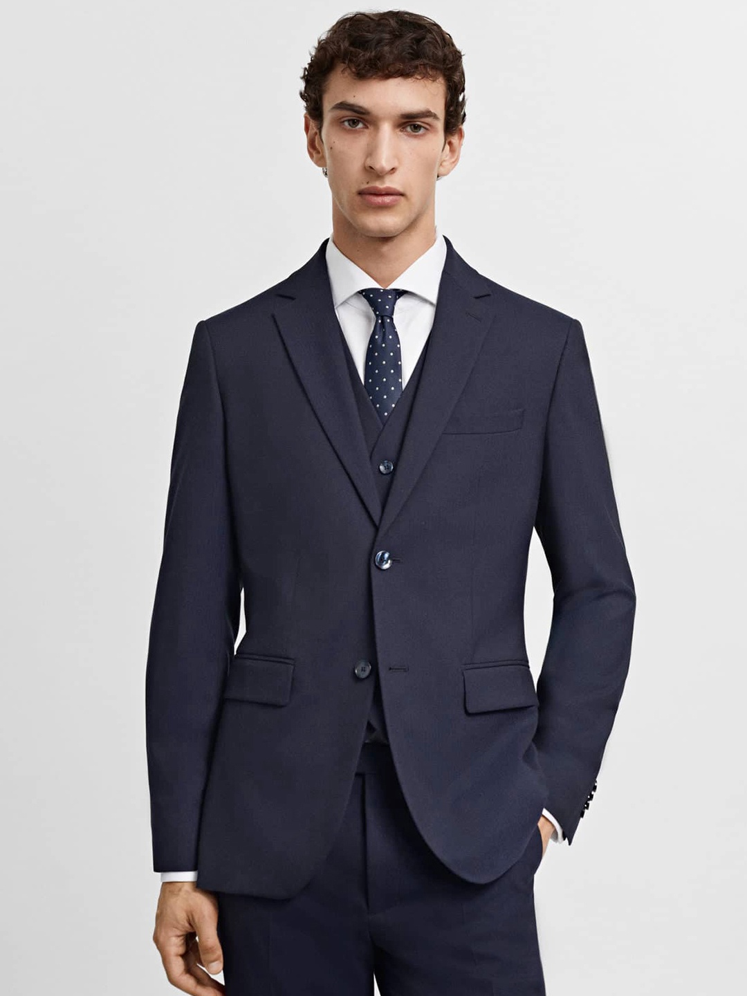 

MANGO MAN The Suit Collection Single-Breasted Slim-Fit Stretchable Formal Blazer, Navy blue