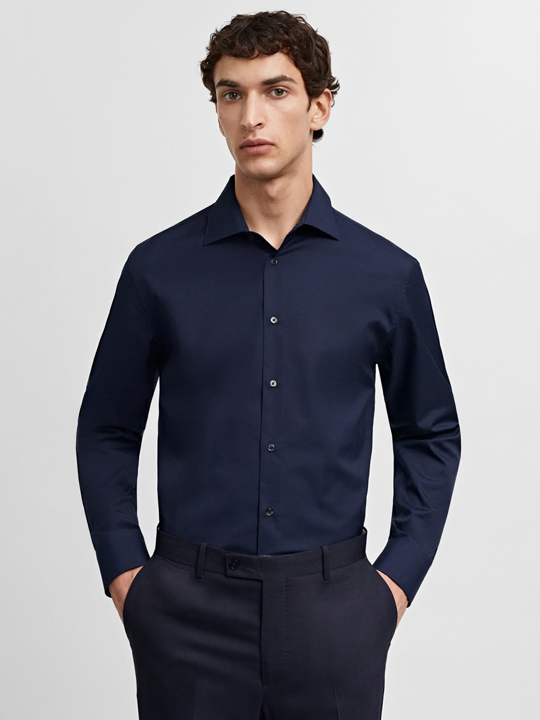 

MANGO MAN Full Sleeves Pure Cotton Formal Shirt, Navy blue