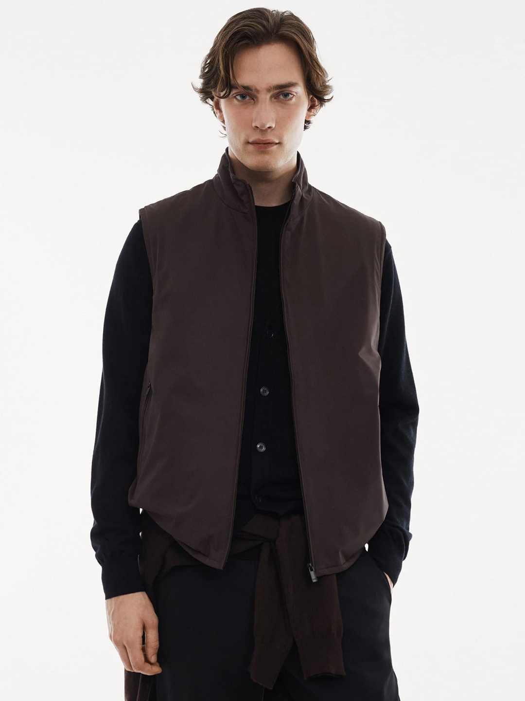 

MANGO MAN Performance Mock Collar Water-Resistant Lightweight Padded Gilet Jacket, Burgundy