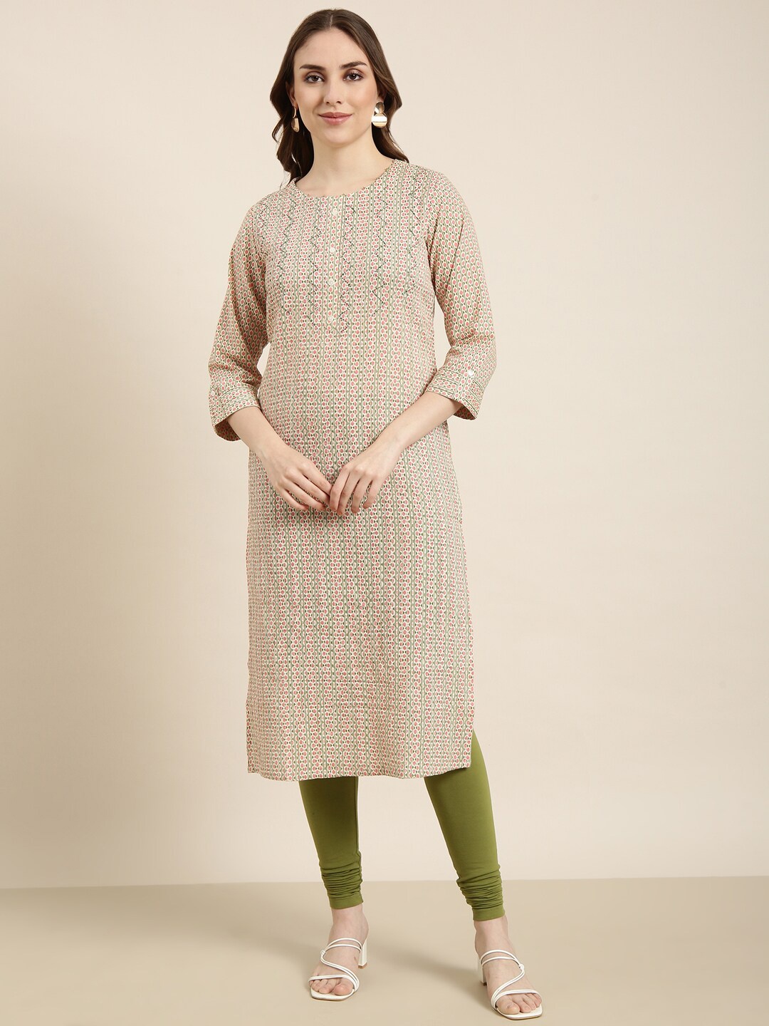 

SHOWOFF Geometric Printed Round Neck Thread Work Cotton Kurta, Peach