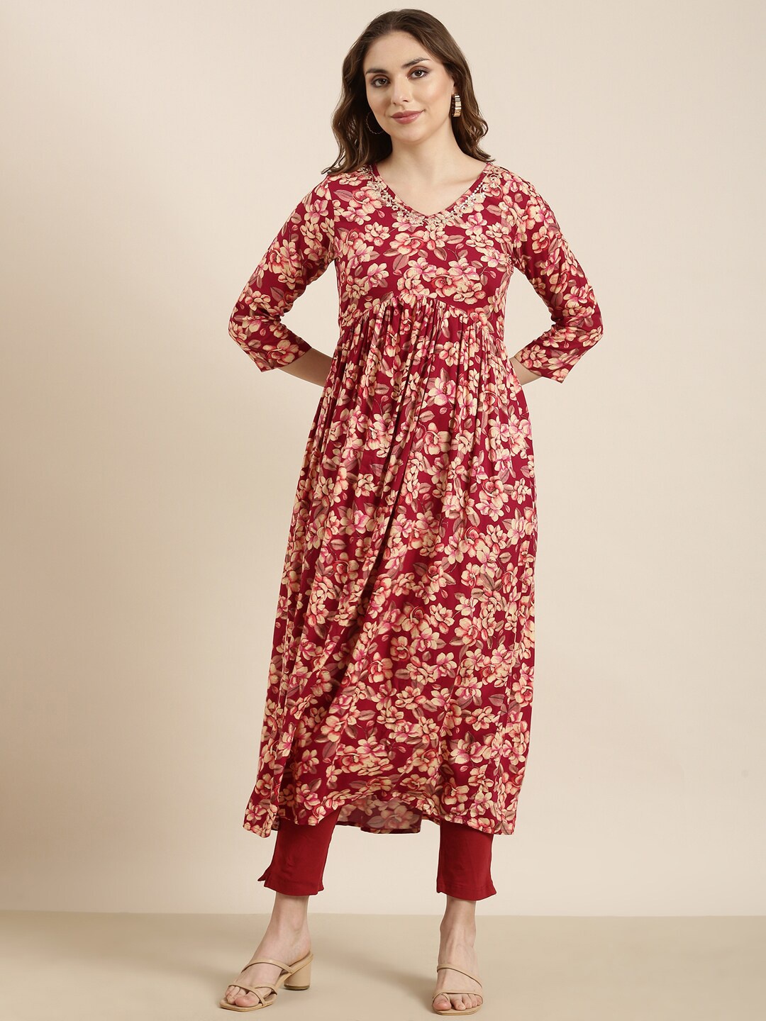

SHOWOFF Floral Printed V-Neck Zari Cotton Empire Anarkali Kurta, Pink