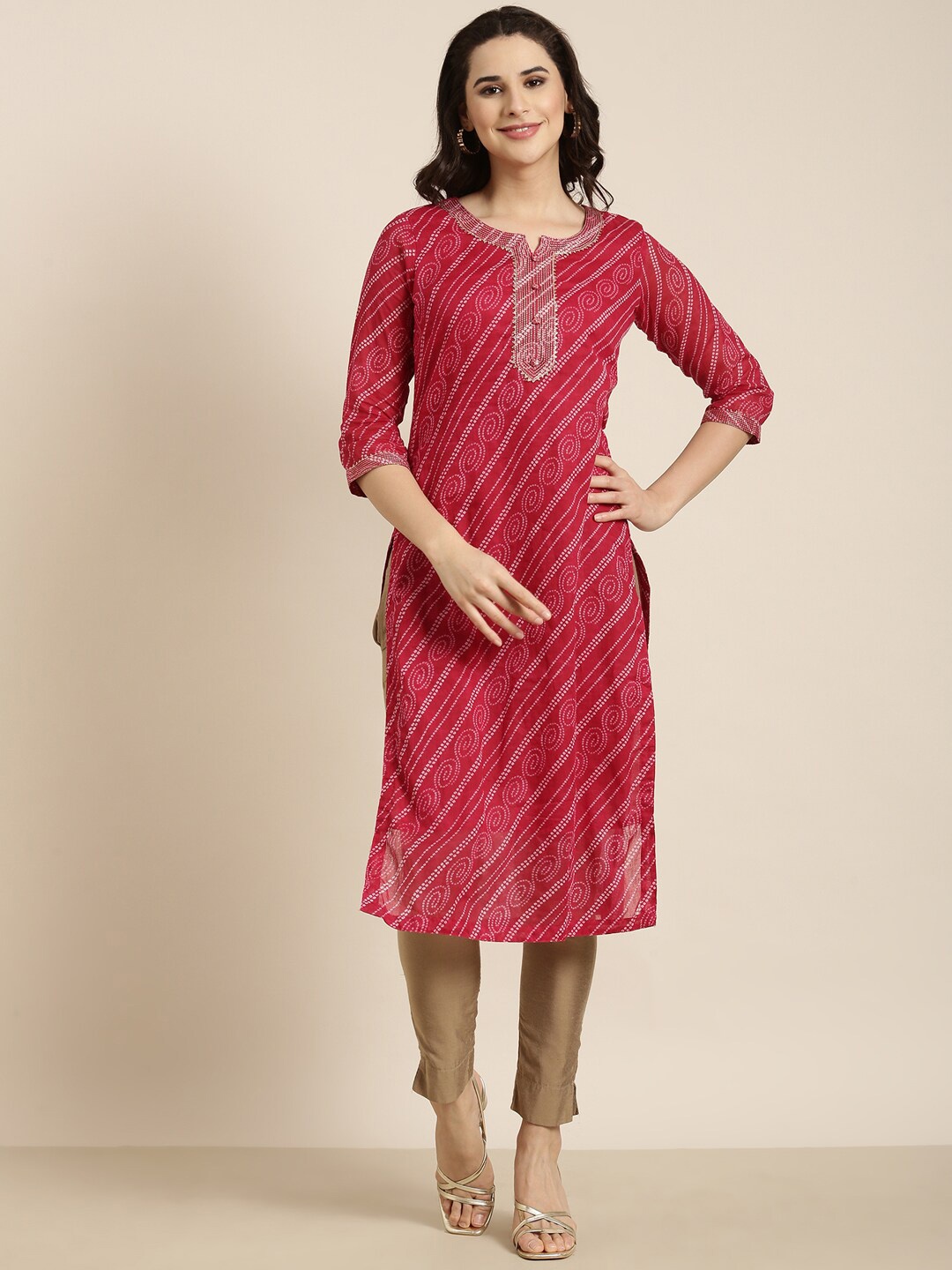 

SHOWOFF Bandhani Printed Notch Neck Cotton Kurta, Pink