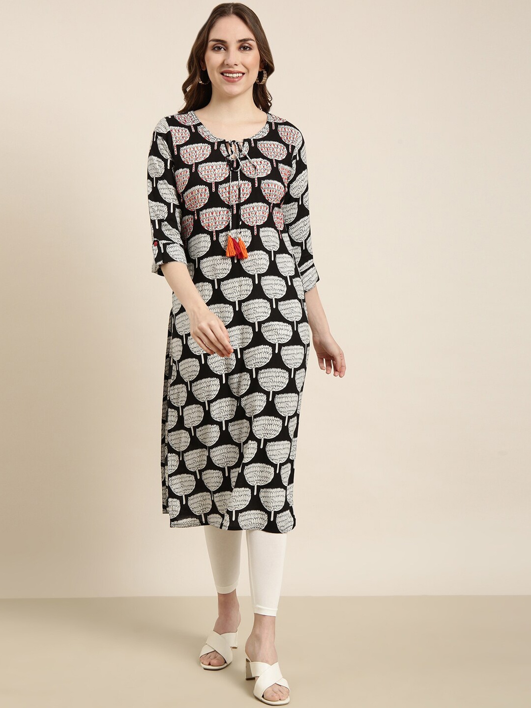

SHOWOFF Floral Printed Tie-Up Neck Straight Kurta, Black