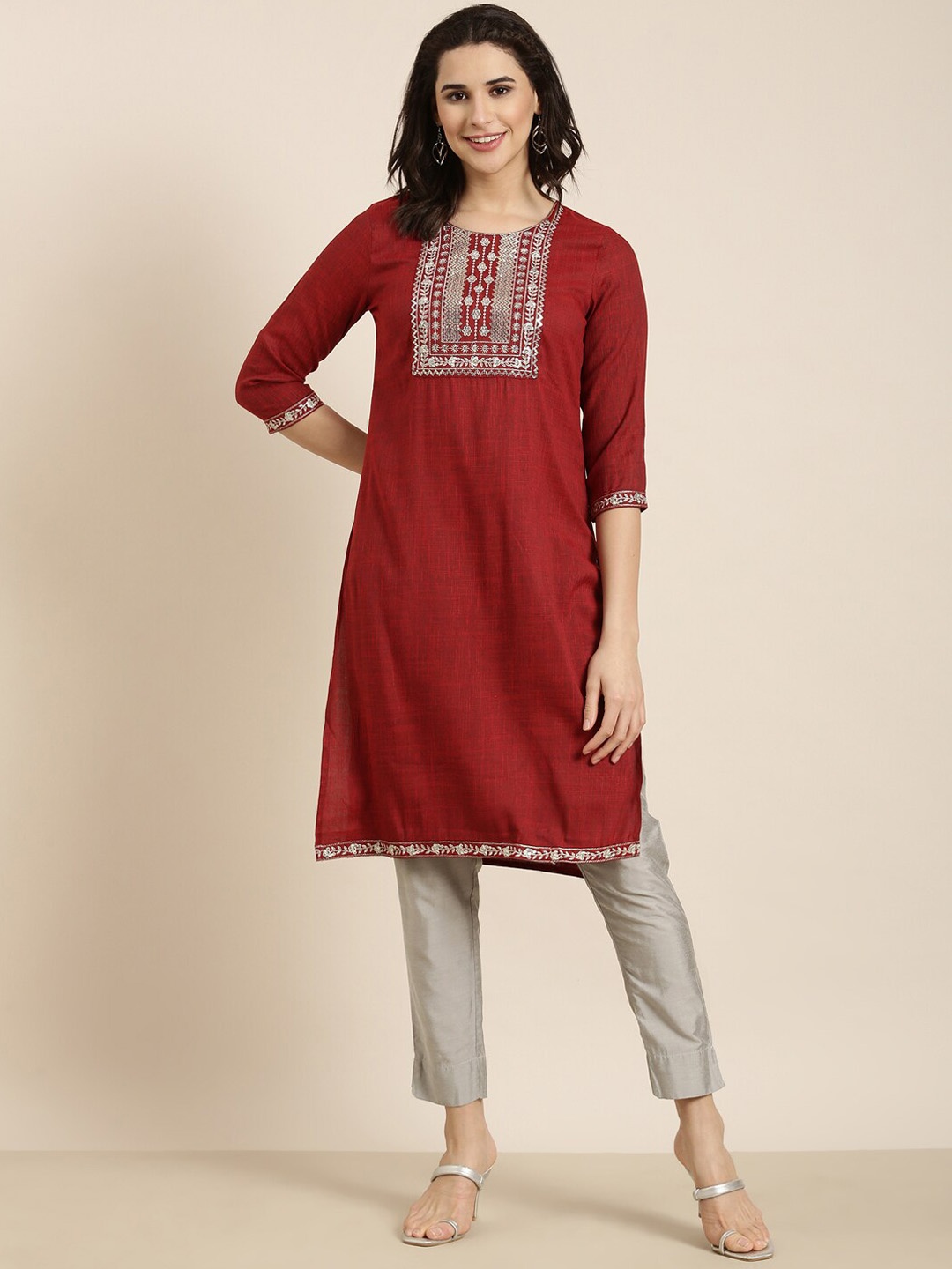 SHOWOFF Round Neck Yoke Design Thread Work Cotton Pastels Kurta, Maroon