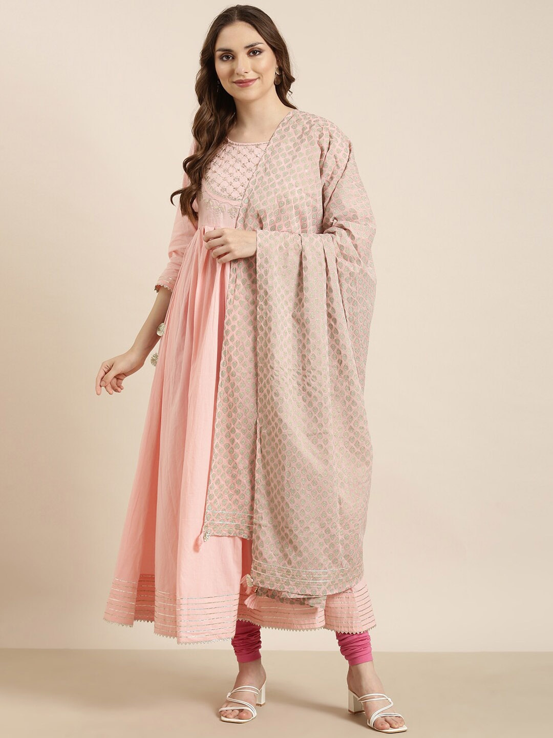 

SHOWOFF Floral Printed Gotta Patti Cotton Anarkali Kurta, Pink